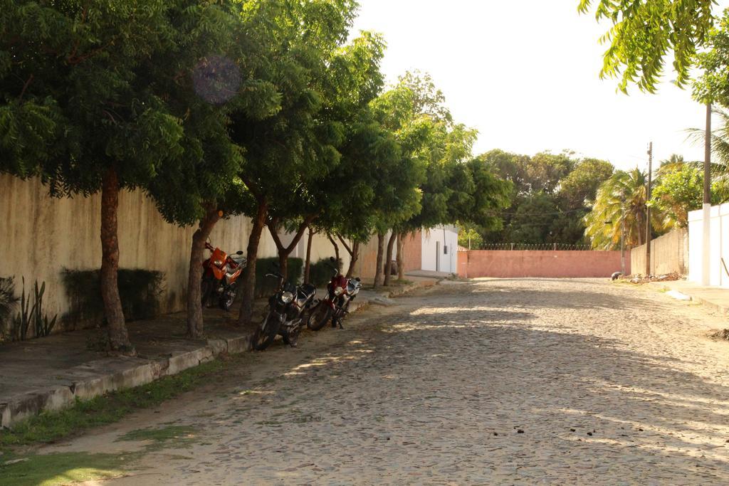 Pousada Califórnia Tia Lia Paracuru Exterior foto